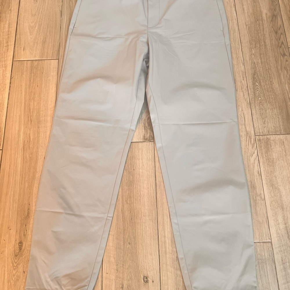 Banana Republic Light Gray Chinos. Inseam 30 inches